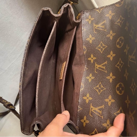 Authentic LV pochette metis in monogram - Picture 5 of 10